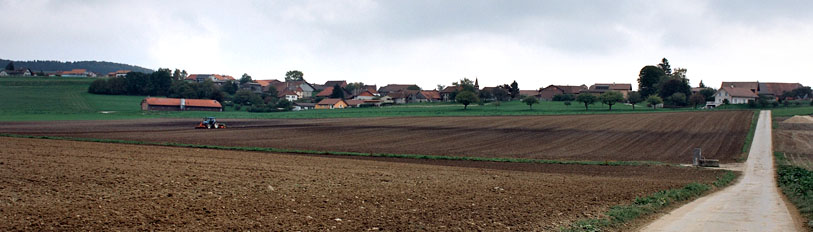 Village_de_Chapelle_Ouest.jpg